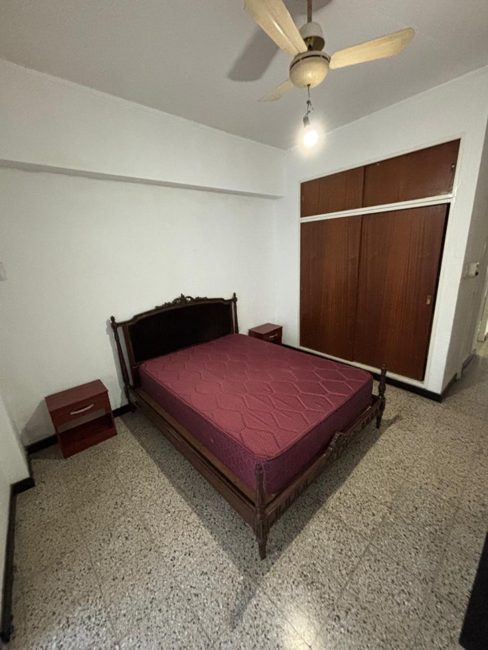 Departamento dos dormitorios amoblado Al frente pleno microcentro