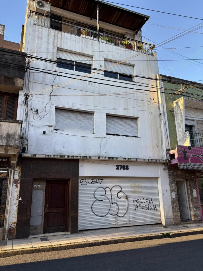 Departamento dos dormitorios amoblado Al frente pleno microcentro