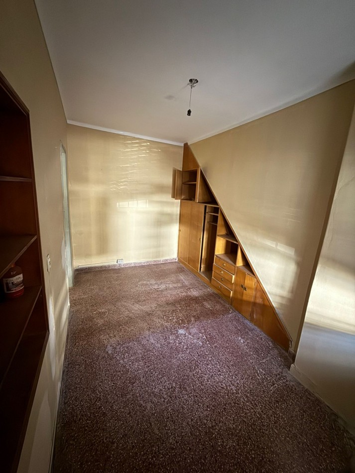 CASA 3 DORMITORIOS EN ALQUILER 