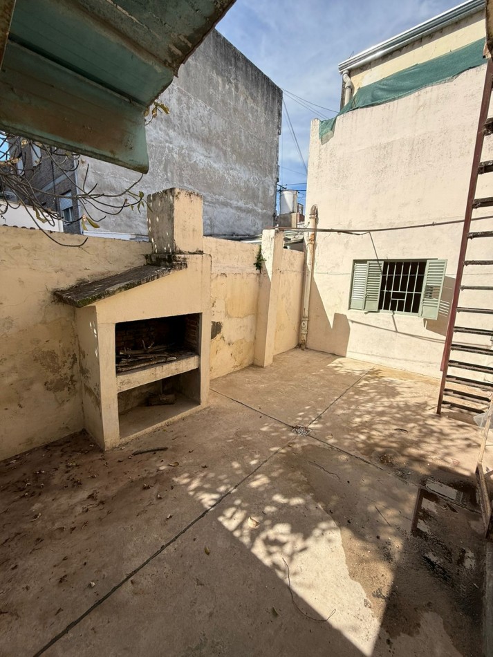 CASA 3 DORMITORIOS EN ALQUILER 