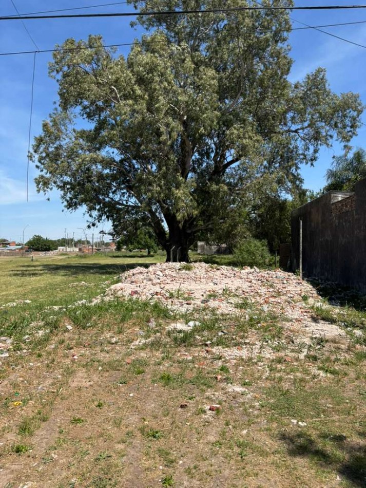 Gran lote sobre General Paz al 8000