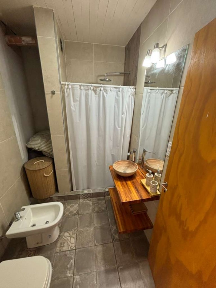 Casa nueva de 1 dormitorio con lote 300m2