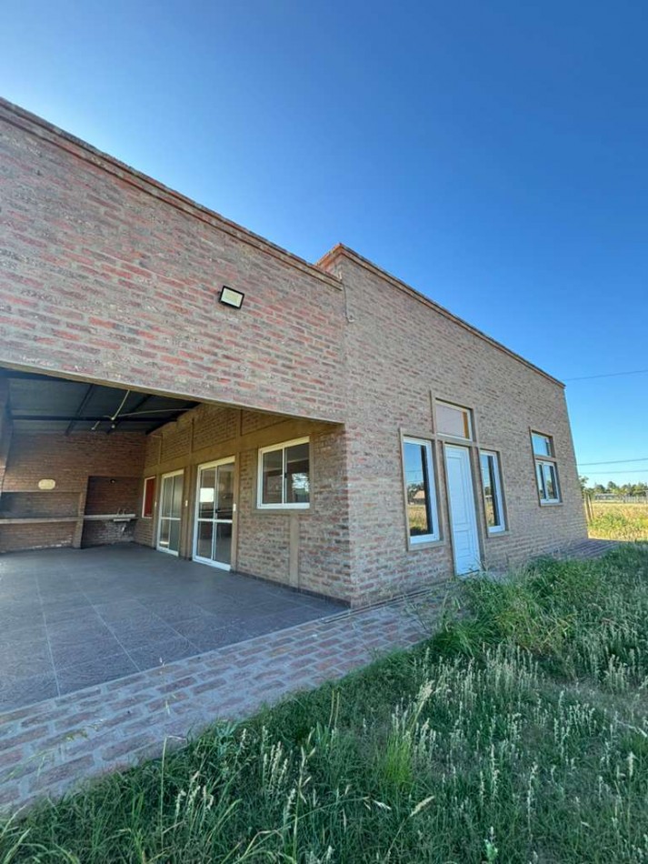 Casa quinta en Jardines de  la Costa