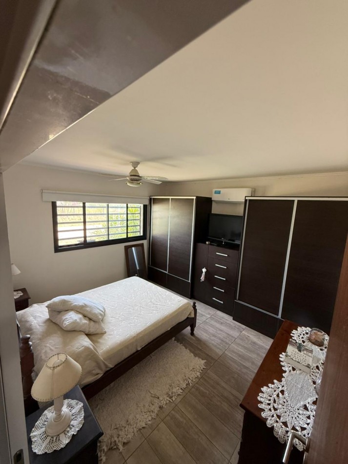 Casa 3 dormitorios en Lago del Leyes