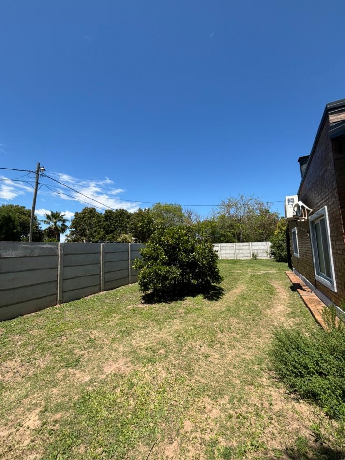 Casa con amplio terreno y parque - Ruta 1, Km 17 (Arroyo Leyes)