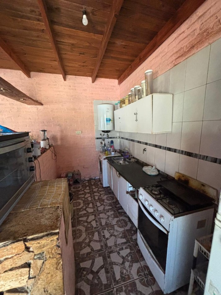 Casa con amplio terreno y parque - Ruta 1, Km 17 (Arroyo Leyes)