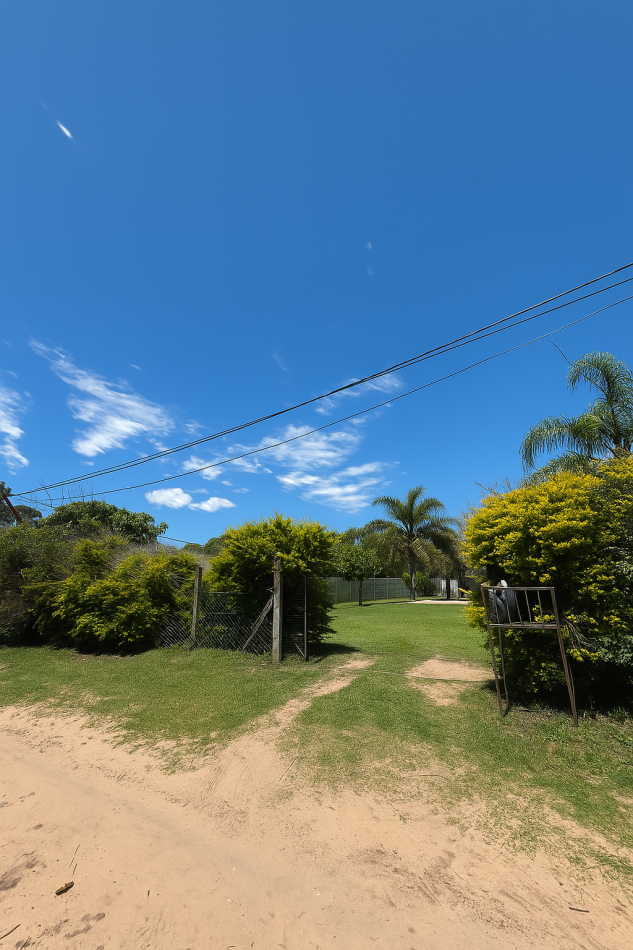 Casa con amplio terreno y parque - Ruta 1, Km 17 (Arroyo Leyes)