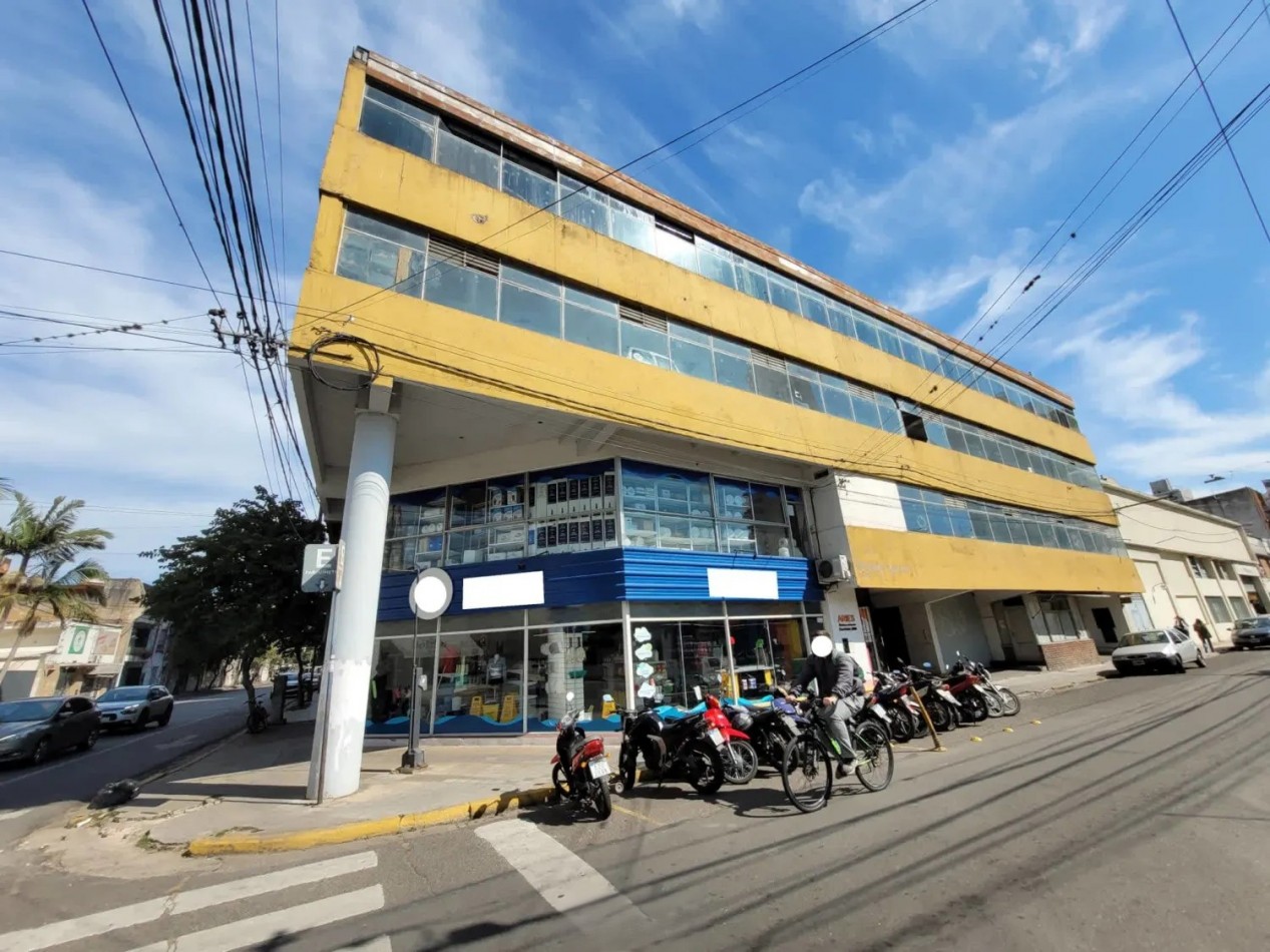 Cochera en alquiler en el centro de Santa Fe.