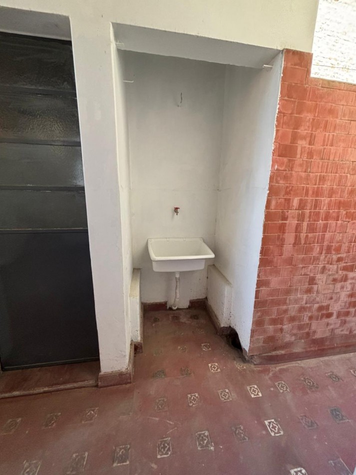 Departamento interno de 2 dormitorios en plena zona centrica