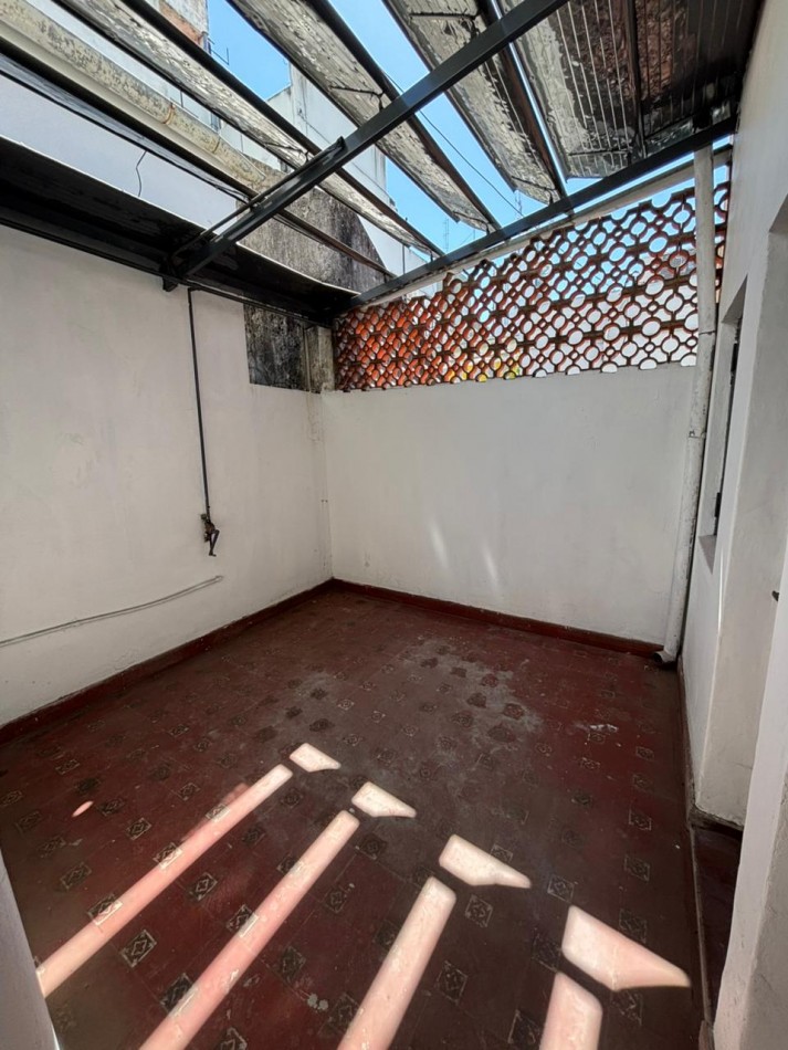 Departamento interno de 2 dormitorios en plena zona centrica