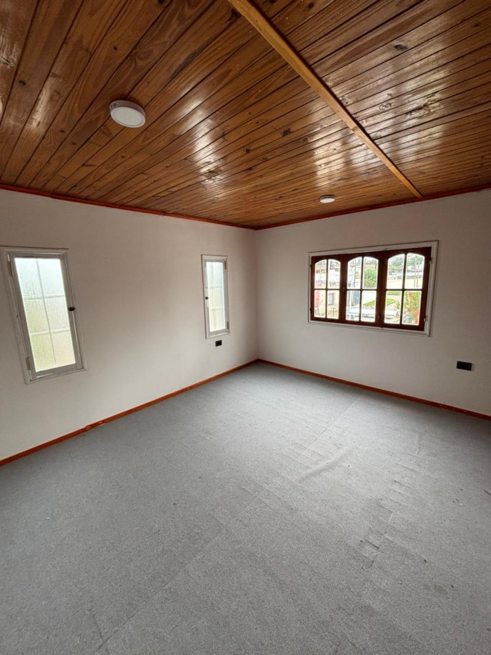 Casa al frente + Departamento interno | Barrio Mayoraz