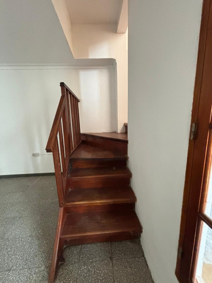 Casa al frente + Departamento interno | Barrio Mayoraz