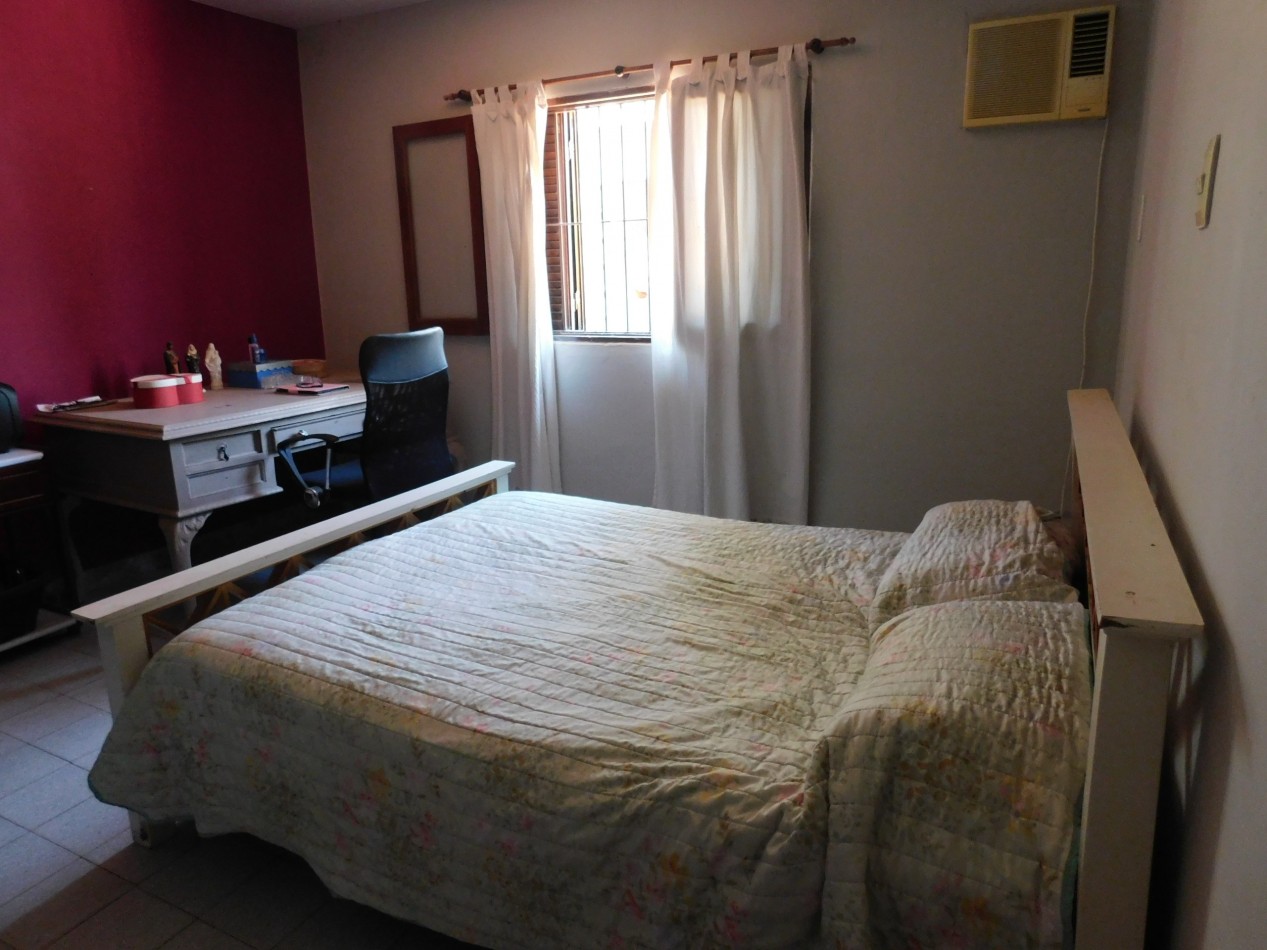 Casa interna de 3 dormitorios con piscina - Guadalupe Oeste