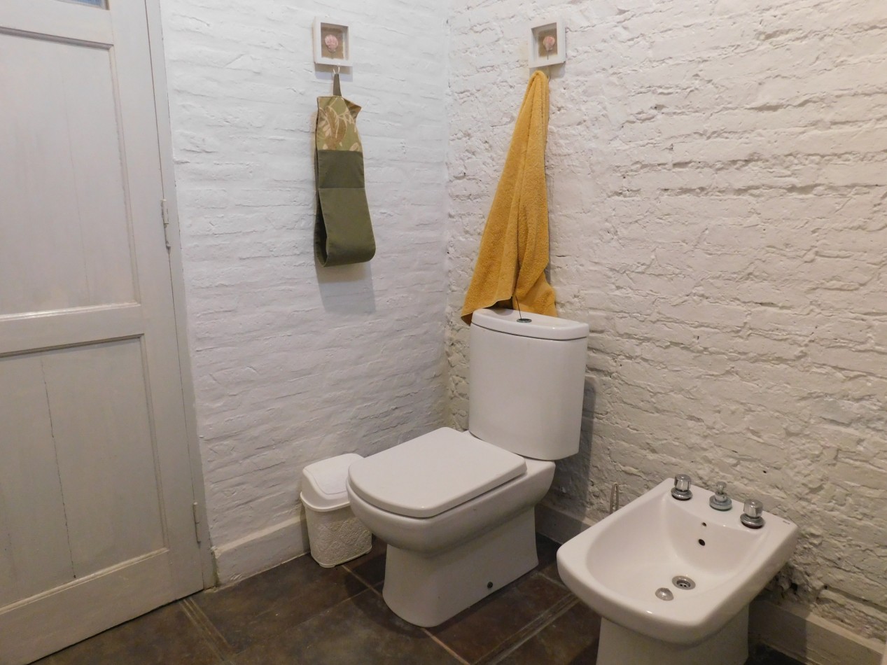 Casa interna de 3 dormitorios con piscina - Guadalupe Oeste