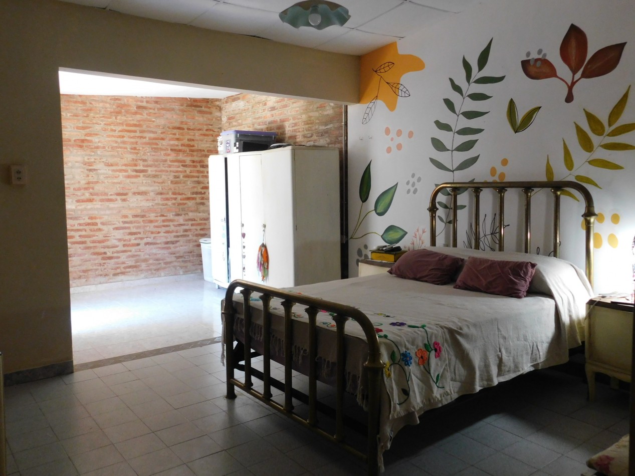 Casa interna de 3 dormitorios con piscina - Guadalupe Oeste