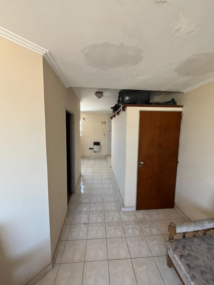 SE VENDE CASA + DOS LOCALES + DPTO SOBRE AV. ARISTOBULO DEL VALLE