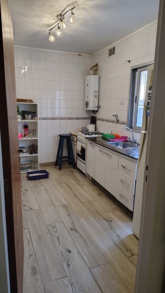 SE VENDE EDIFICIO DEPARTAMENTOS CON LOCAL COMERCIAL