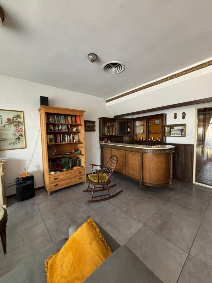 SE VENDE EDIFICIO DEPARTAMENTOS CON LOCAL COMERCIAL