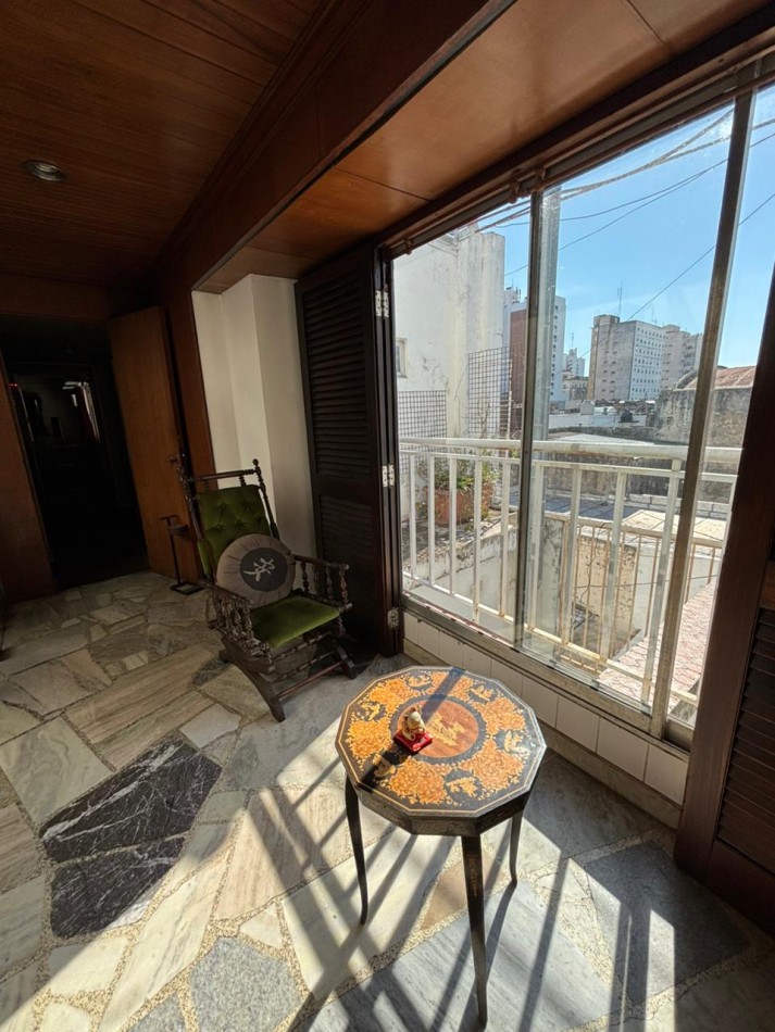 SE VENDE EDIFICIO DEPARTAMENTOS CON LOCAL COMERCIAL