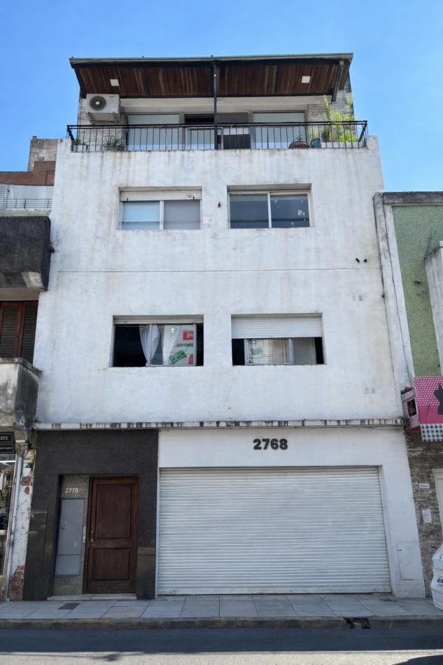 SE VENDE EDIFICIO DEPARTAMENTOS CON LOCAL COMERCIAL