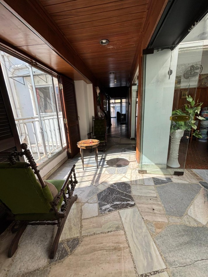 SE VENDE EDIFICIO DEPARTAMENTOS CON LOCAL COMERCIAL