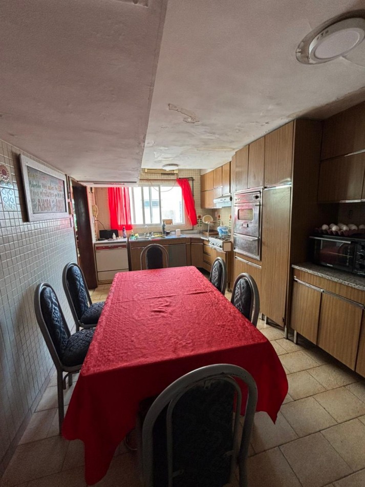 SE VENDE EDIFICIO DEPARTAMENTOS CON LOCAL COMERCIAL