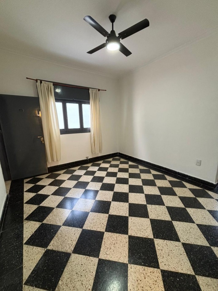 ALQUILER Departamento interno de 2 dormitorios en plena zona centrica