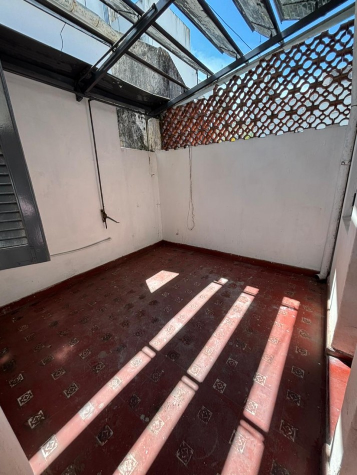 ALQUILER Departamento interno de 2 dormitorios en plena zona centrica