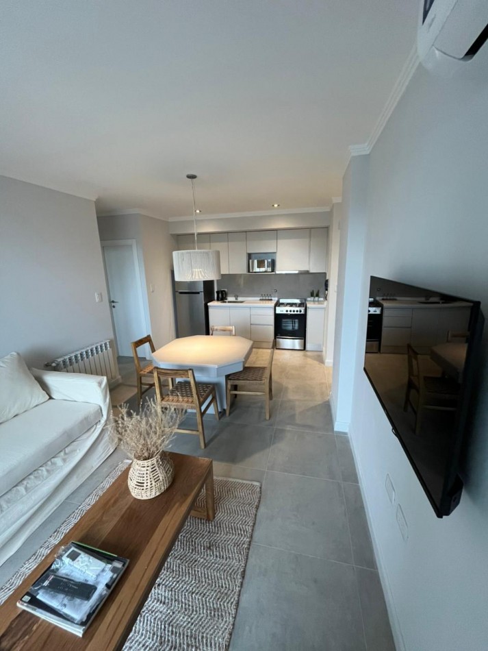 DEPARTAMENTO AMOBLADO EN ALQUILER - TORRE LE COIN 