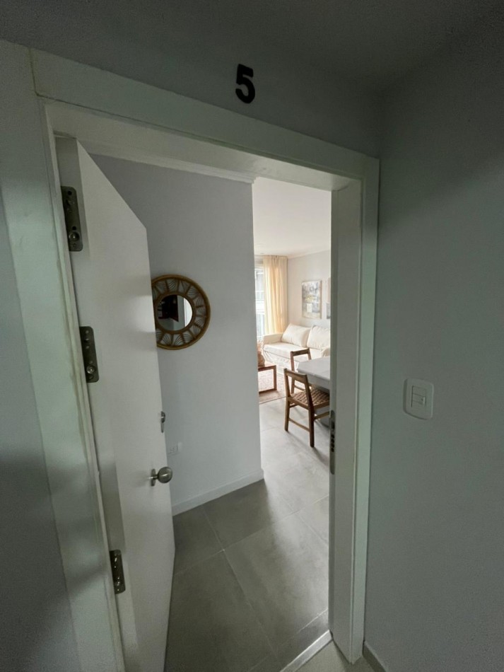 DEPARTAMENTO AMOBLADO EN ALQUILER - TORRE LE COIN 