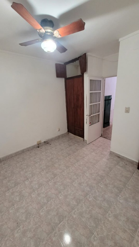 CASA EN VENTA - 3 DORMITORIOS | A MEDIA CUADRA DEL PARQUE GARAY