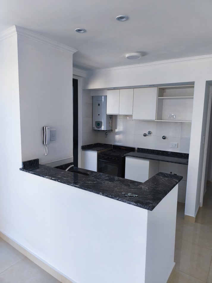 VENTA DEPARTAMENTO 2 DORMITORIOS EN ZONA CENTRO 