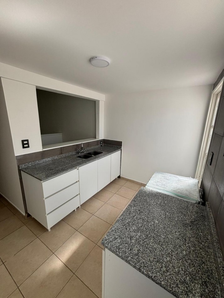 Impecable departamento 2 dormitorios en el corazon de Barrio Candioti.