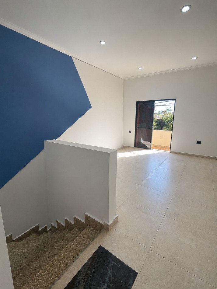 VENTA - ¡Gran oportunidad, Planta alta en el corazon de Guadalupe! CASA PLANTA ALTA