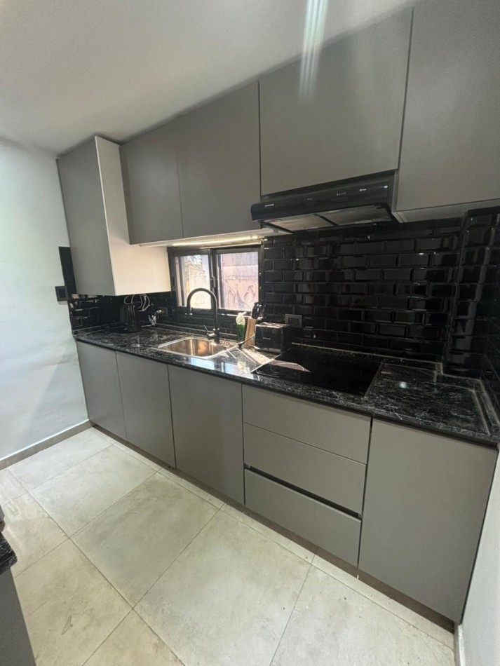 VENTA - ¡Gran oportunidad, Planta alta en el corazon de Guadalupe! CASA PLANTA ALTA