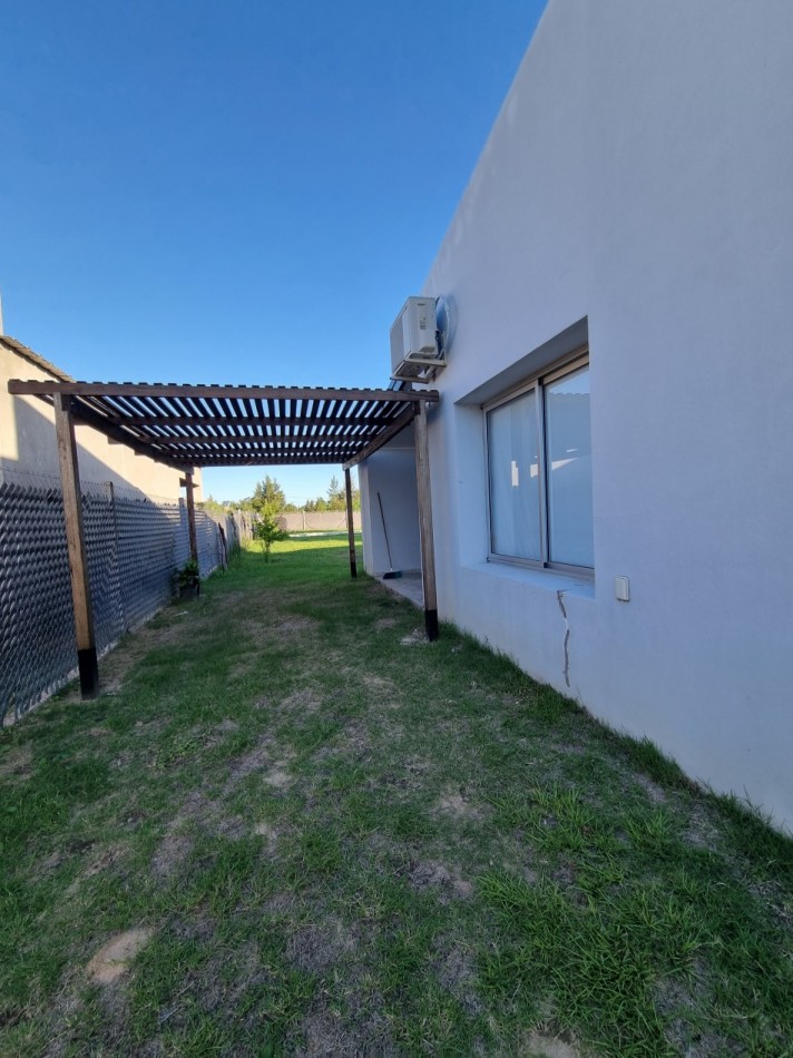 Casa 2 dormitorios Lagos Del Leyes