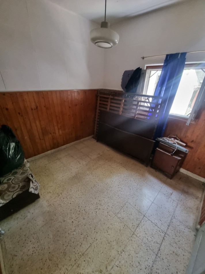 Casa en venta 3 dormitorios, Fomento 9 de julio (Refaccionar)
