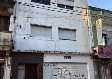 Departamento dos dormitorios 1er piso Al frente pleno microcentro Mendoza 2770  