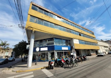 Cochera en alquiler en el centro de Santa Fe.